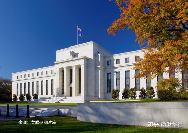 美联储议息会议临近！白宫官员再度“围攻”鲍威尔 敦促大幅降息